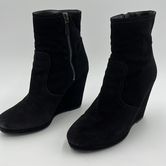 Prada Black Suede Wedge Ankle Boots - Size 38 - Picture 4 of 17